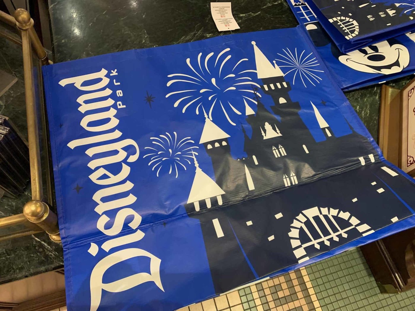 PHOTOS Disneyland Park Specific Reusable Bags Now Available