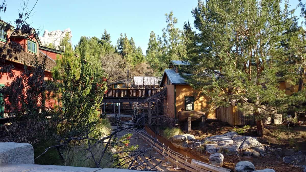 Grizzly River Run Disney California Adventure Park