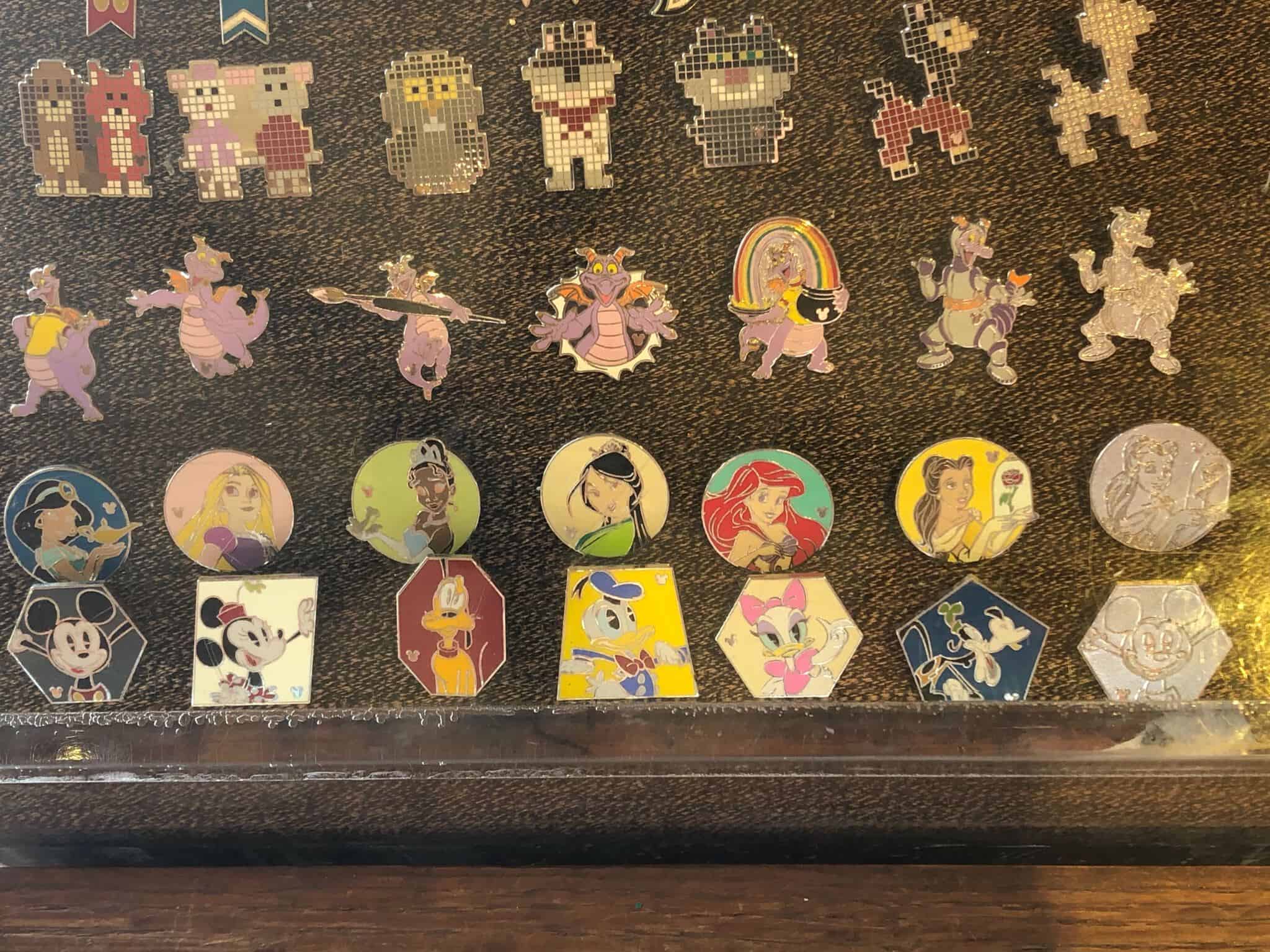 Hidden Mickey 2019 Pins