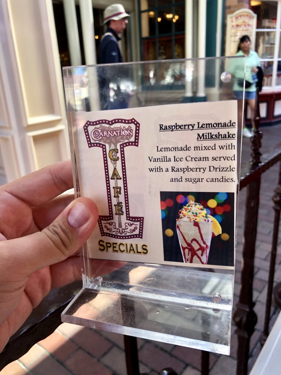 REVIEW New LimitedTime Spicy Chicken Sandwich and Raspberry Lemonade