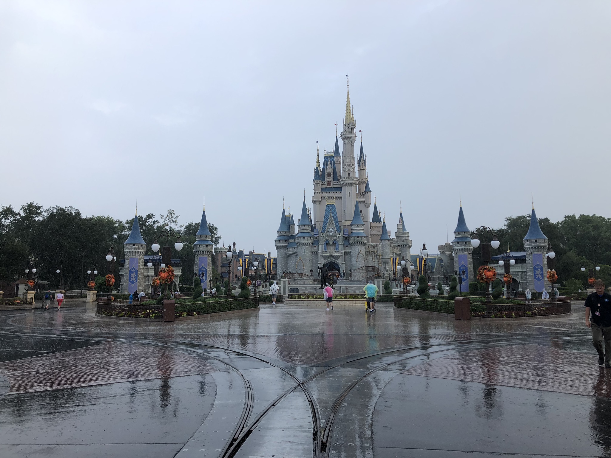 BREAKING Walt Disney World Waiving Cancellation Change Fees For