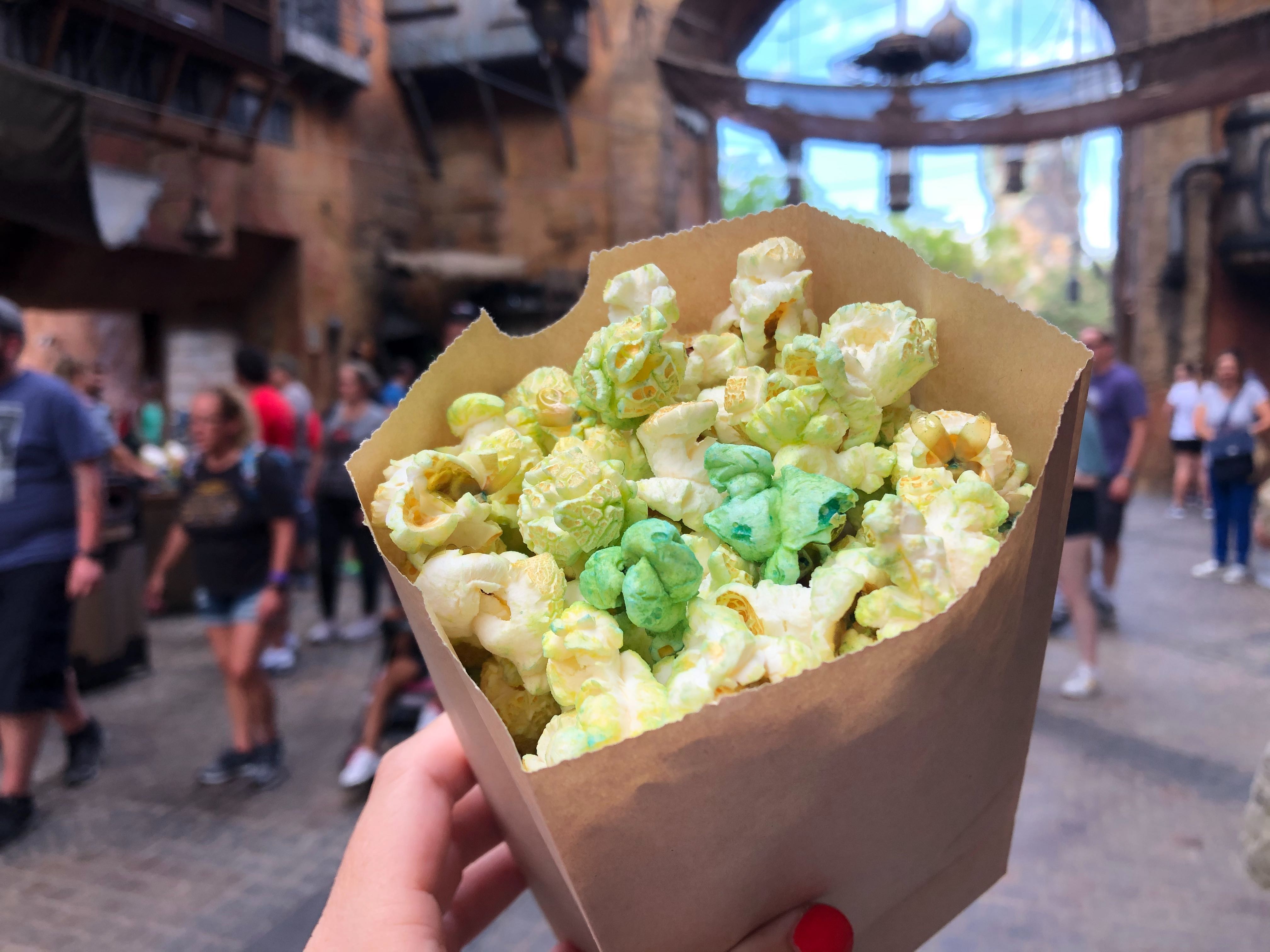 REVIEW New Galactic Green Popcorn Lands at Kat Saka's Kettle in Star