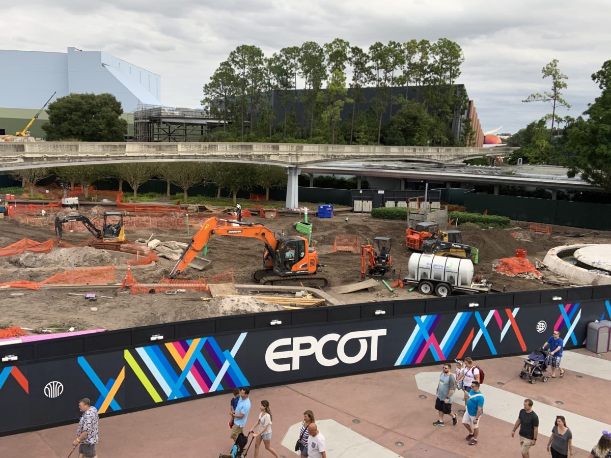 EPCOT new entrance fountain 11/3/19 (5)