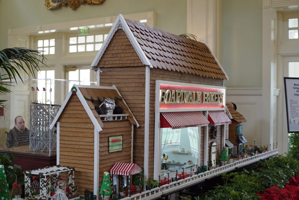 Boardwalk gingerbread 