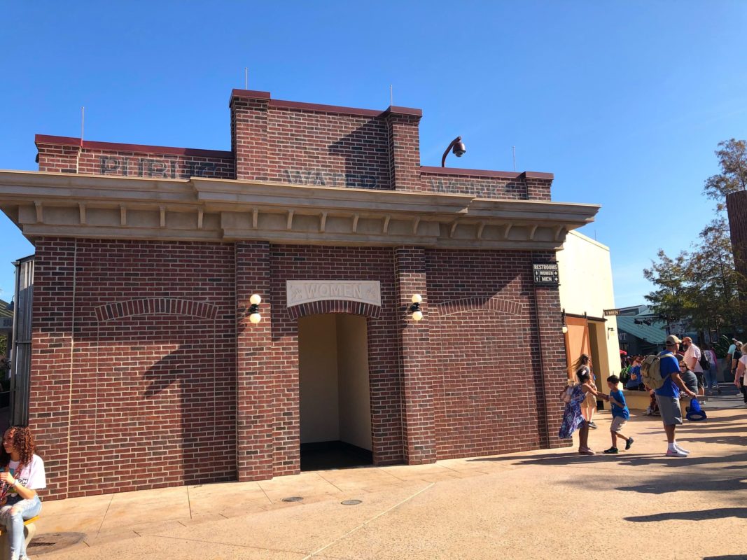 disneys hollywood studios new bathrooms nov 2019 30 1 scaled