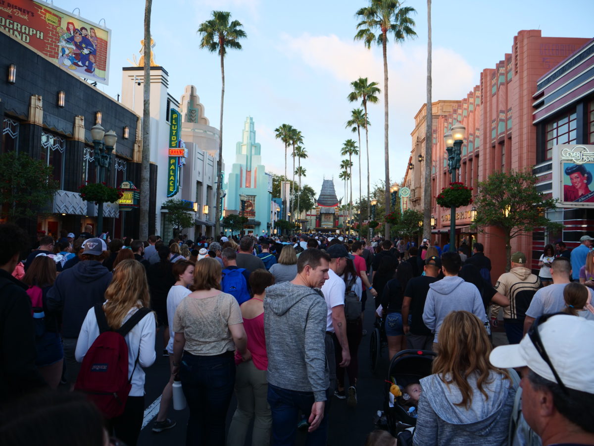 Hollywood Studios Morning Crowd