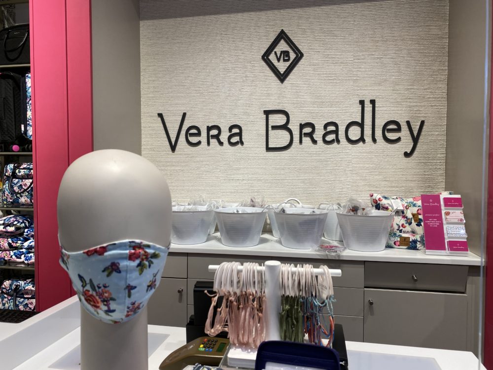 Verabradleyfacemaskmannequin WDW News Today