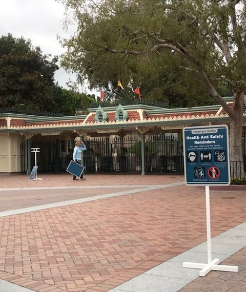 PHOTOS: Disneyland and Disney California Adventure Prepare for Imminent Reopening with New Health & Safety Signage at Park Entrances 3 disneyland-health-signs-2