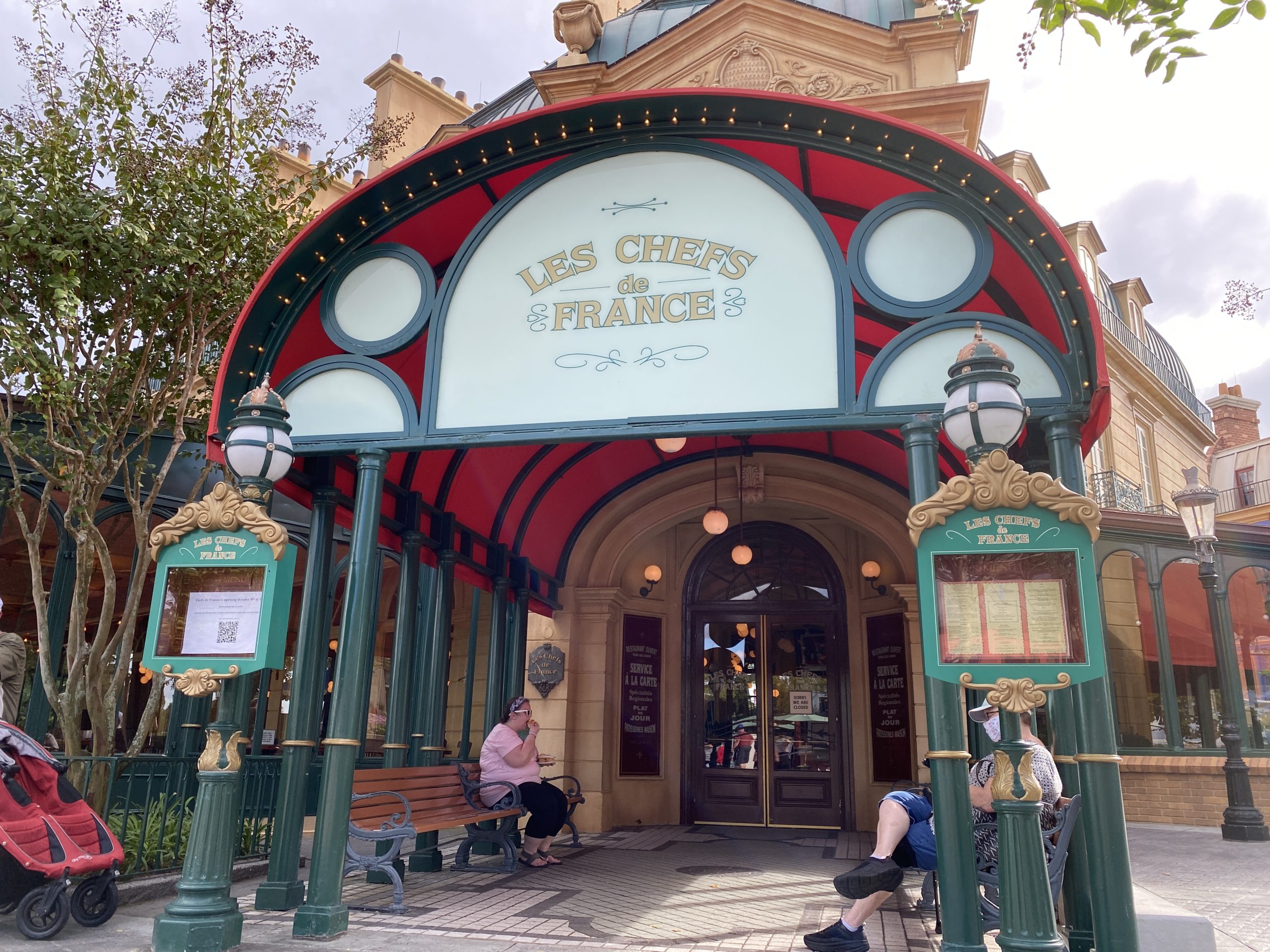 Les Chefs de France Exterior Sign for Chefs De France Brunch