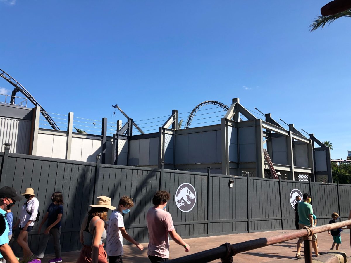 PHOTOS, VIDEO: Waterfall Flowing Through Rocks, Additional Electric Fencing, and More Details Around Jurassic World VelociCoaster at Universal's Islands of Adventure 7 universal-islands-of-adventure-jurassic-world-velocicoaster-update-10-12-waterfall-12-2634632