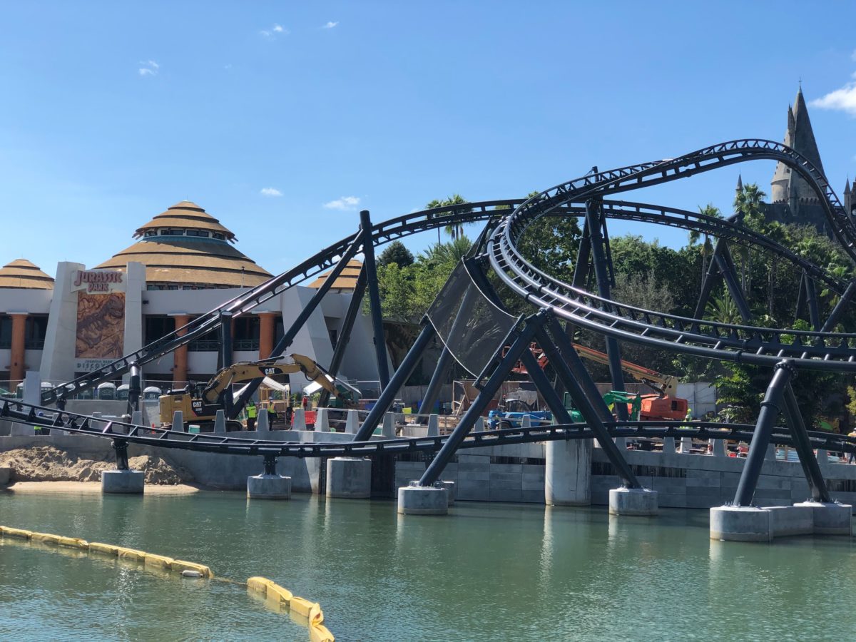 PHOTOS, VIDEO: Waterfall Flowing Through Rocks, Additional Electric Fencing, and More Details Around Jurassic World VelociCoaster at Universal's Islands of Adventure 11 universal-islands-of-adventure-jurassic-world-velocicoaster-update-10-12-waterfall-21-1975817