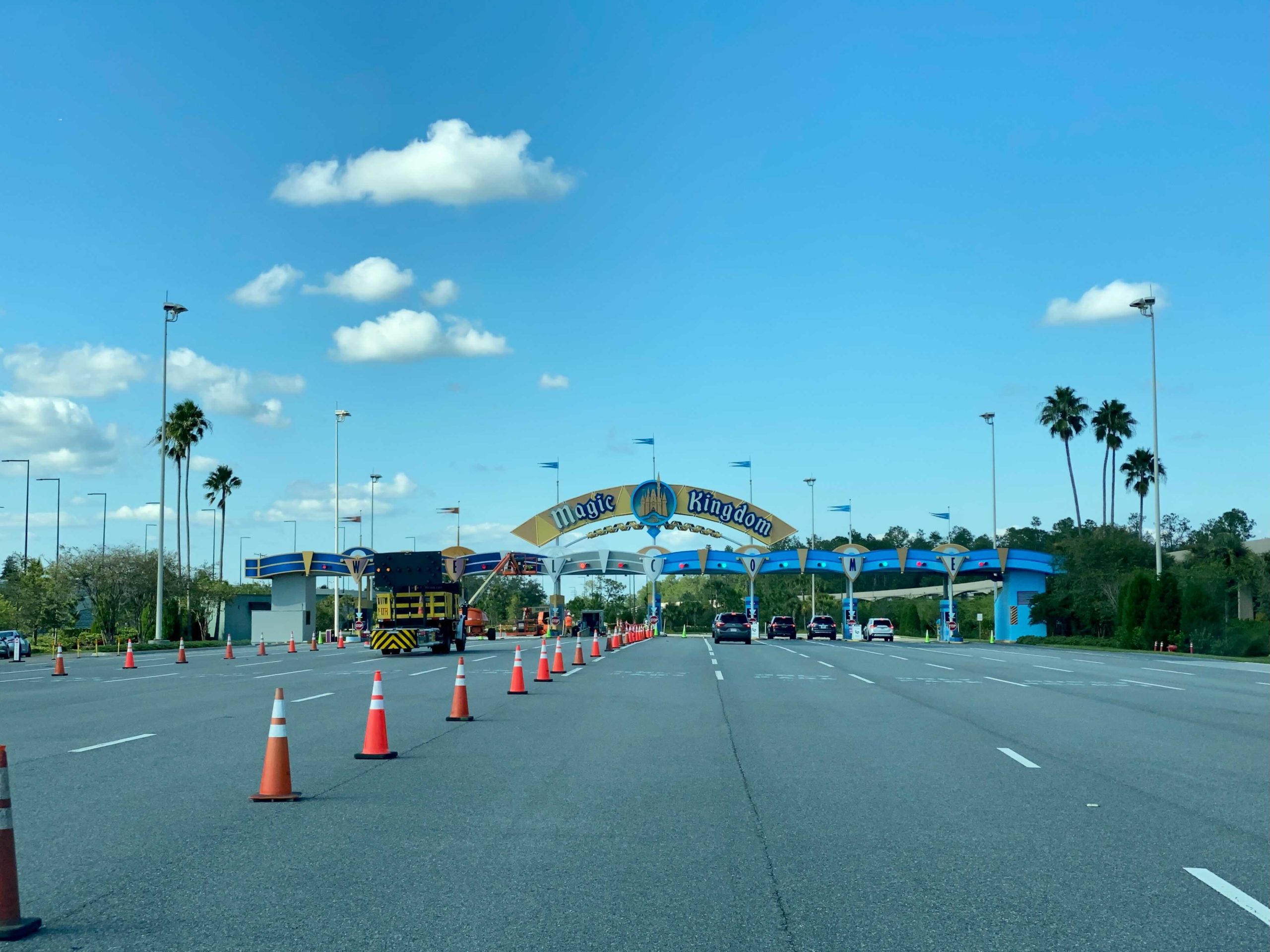 magic-kingdom-toll-plaza-10-13-10-wdw-news-today