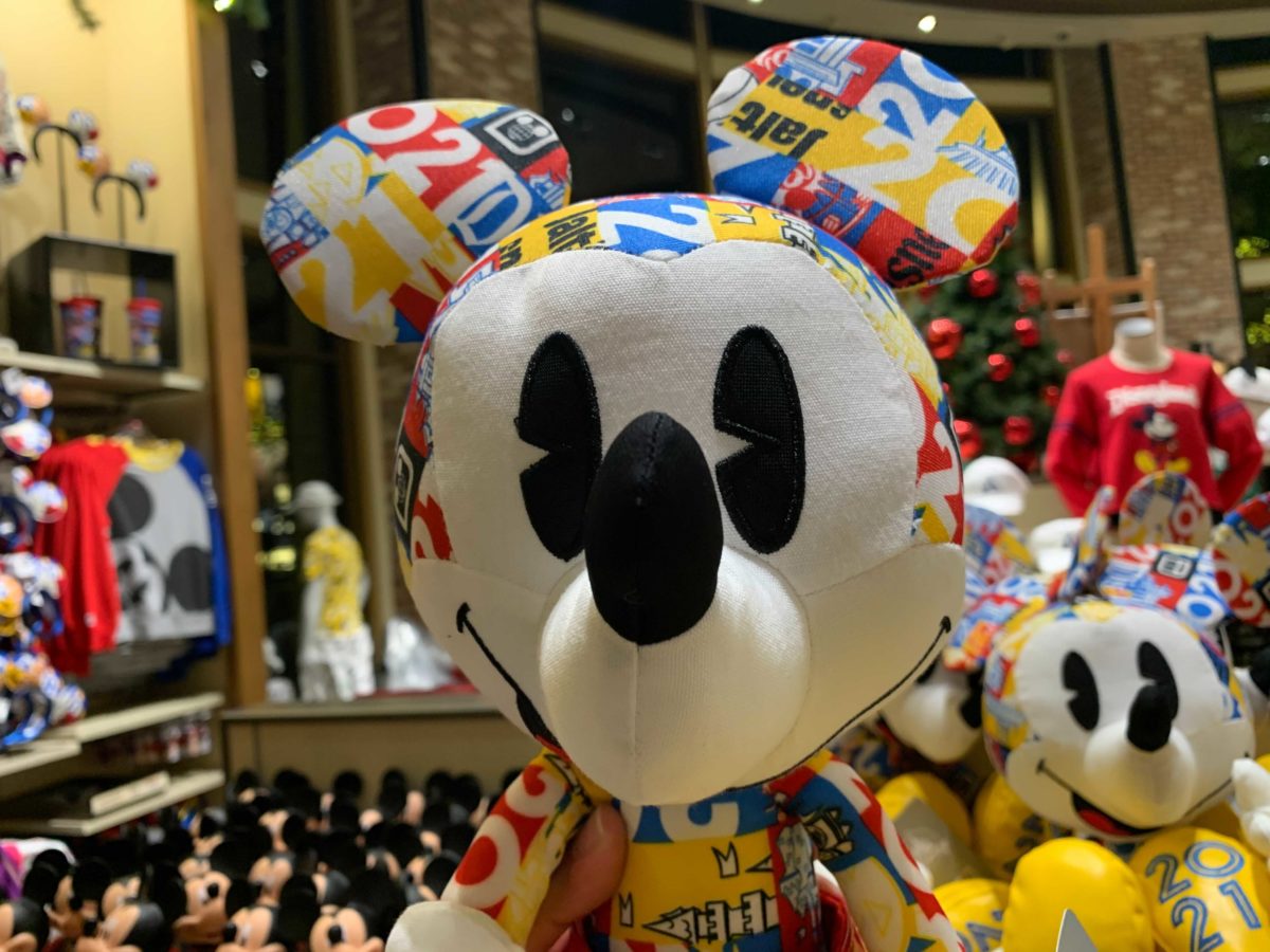 PHOTOS: New Ear Headband, Apparel, and More 2021 Merchandise Arrive at Disneyland Resort 94 2021-merchandise-disneyland-resort-2020-12-11t141447-503