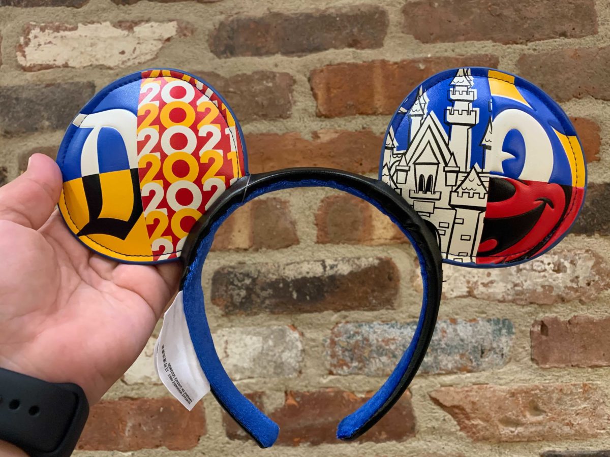 PHOTOS: New Ear Headband, Apparel, and More 2021 Merchandise Arrive at Disneyland Resort 14 2021-merchandise-disneyland-resort-89