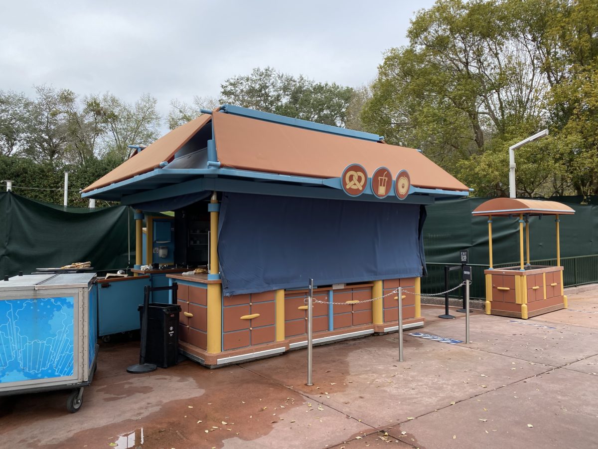 PHOTO REPORT: EPCOT 2/8/21 (Butterfly Garden Supports Up, New Instrument Added To “Soul of Jazz” Exhibit, New Bridal Ear Headband, and More) 7 the-land-snack-cart-closed-for-maintenance-issue-epcot-02082021-1837778