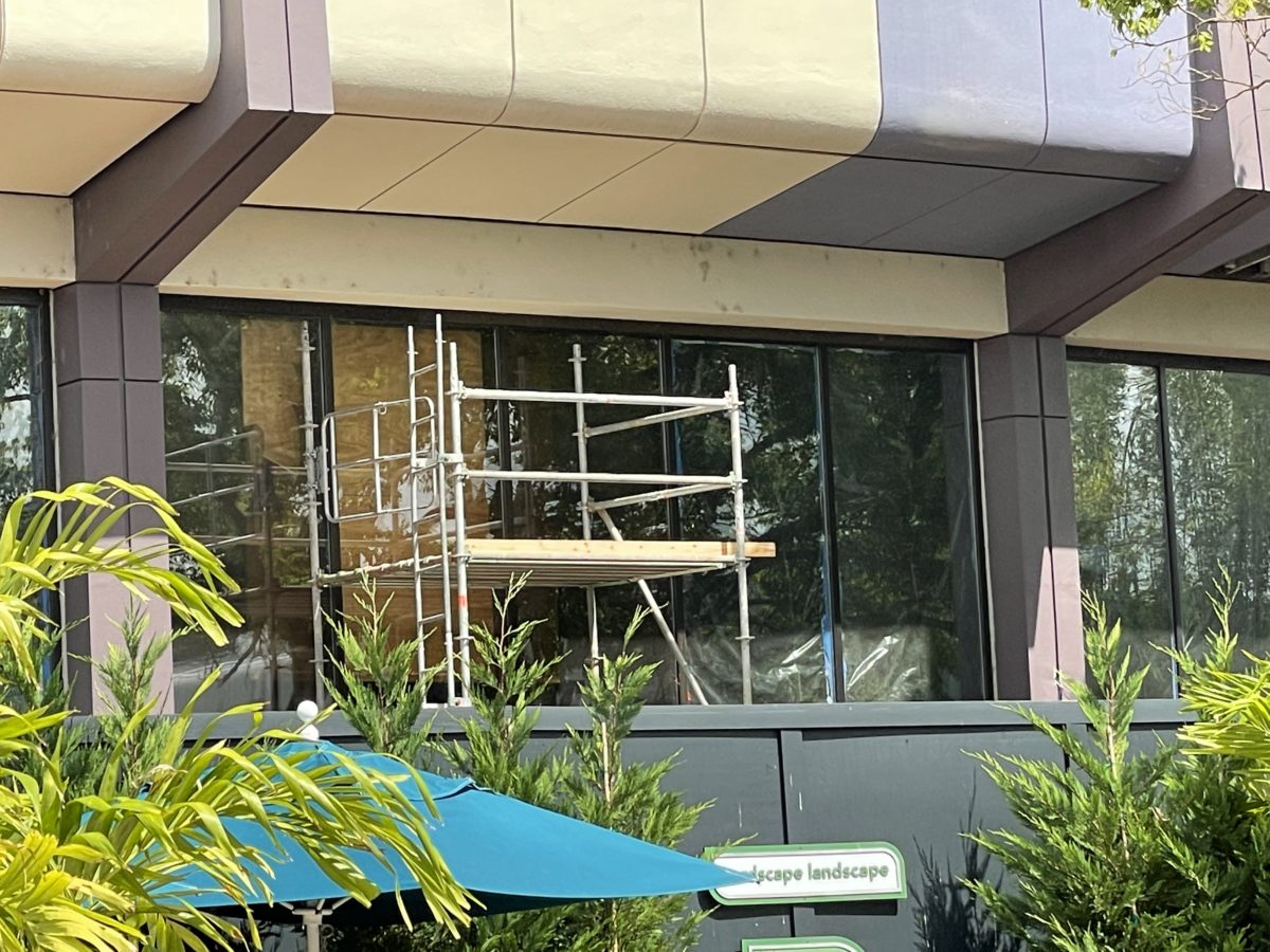 PHOTO REPORT: EPCOT 4/30/21 (EPCOT/World Center Drive Painting, A Moved Relaxation Station, Scavenger Hunt Prizes Restocked, and More) 10 06_eastwindowfixed_043021-9041495