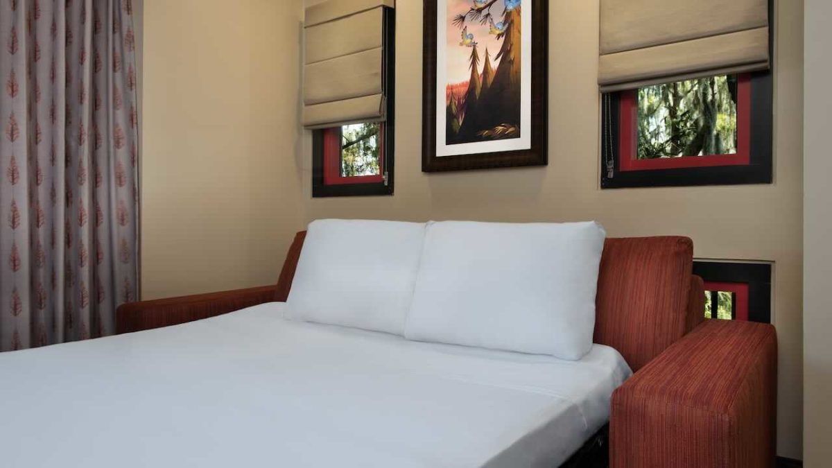 FIRST LOOK: Official Photos Released of Remodeled Rooms at Disney’s Wilderness Lodge 12 wilderness-lodge-resort-room-deluxe-2