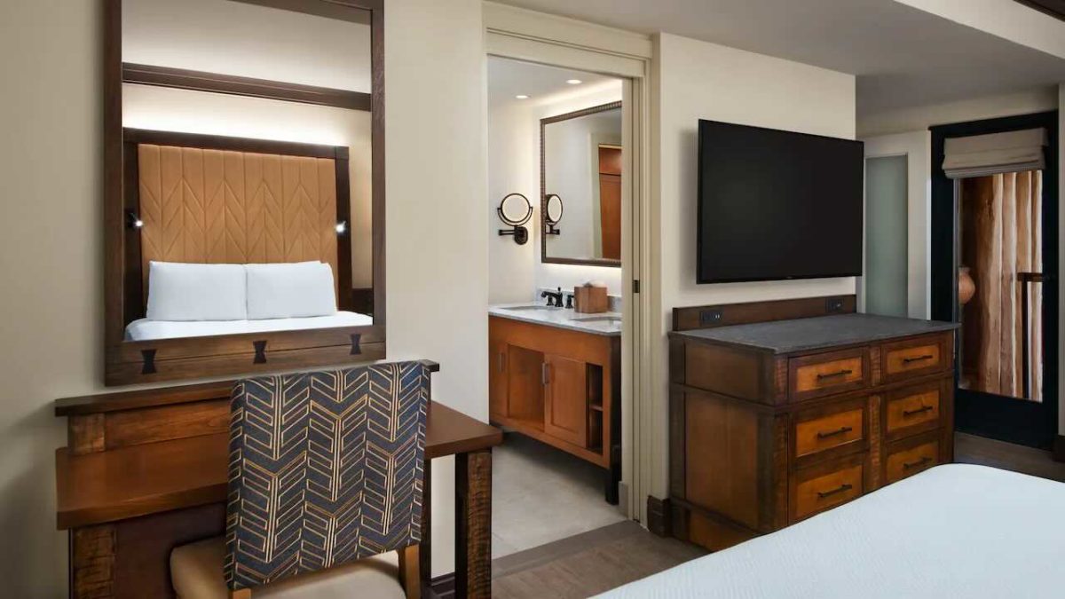 FIRST LOOK: Official Photos Released of Remodeled Rooms at Disney’s Wilderness Lodge 15 wilderness-lodge-resort-room-deluxe-5