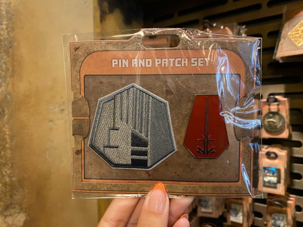 PHOTOS: Savi's Workshop Pin & Patch Sets, New Apparel Land in Star Wars: Galaxy's Edge at Disneyland 6 jewels-of-blith-galaxys-edge