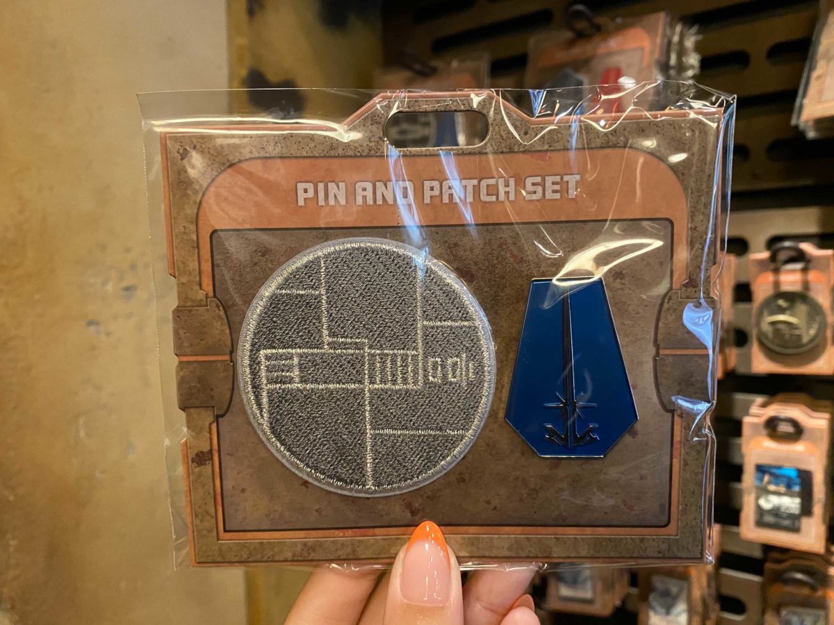 PHOTOS: Savi's Workshop Pin & Patch Sets, New Apparel Land in Star Wars: Galaxy's Edge at Disneyland 5 jewels-of-blith-galaxys-edge