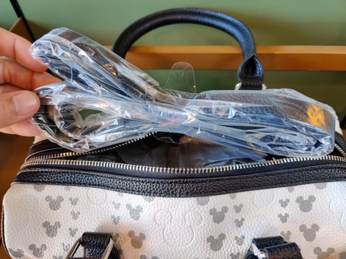 PHOTO REPORT: EPCOT 5/9/21 (More "Points of Light", Construction of "Creations Shop" Progresses, Distanced Character Meets, and More) 16 mickey-head-handbag-5-9-21-3-8786944