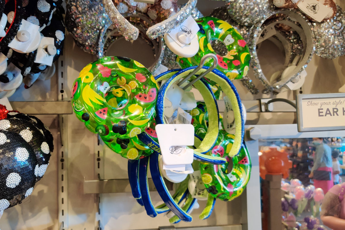 PHOTO REPORT: EPCOT 5/9/21 (More "Points of Light", Construction of "Creations Shop" Progresses, Distanced Character Meets, and More) 13 summer-items-5-9-21-1-2859880