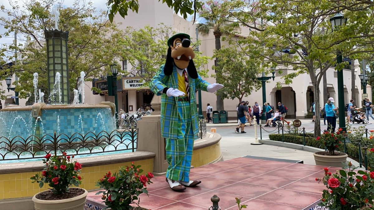 goofy-carthay-circle-meet-and-greet-4