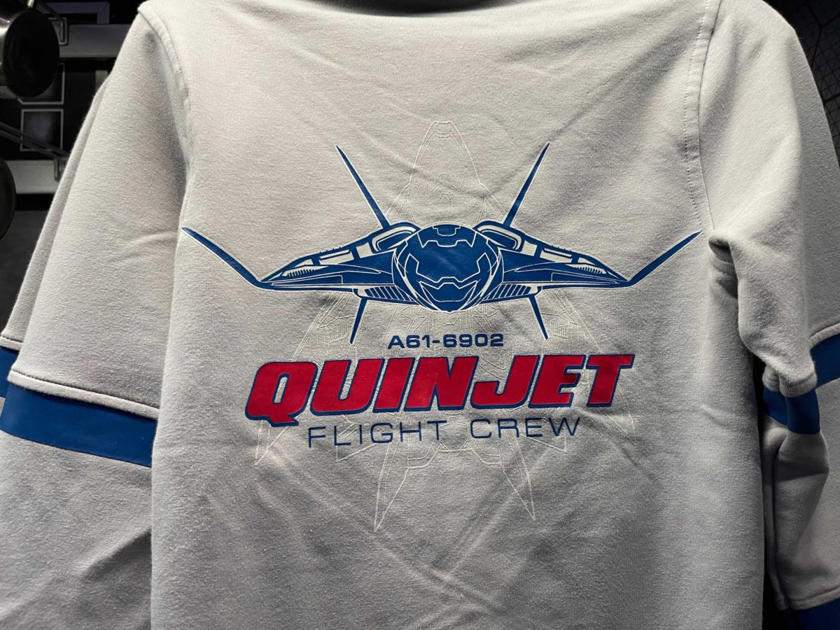 avengers-quinjet-hoodie-2-4272002
