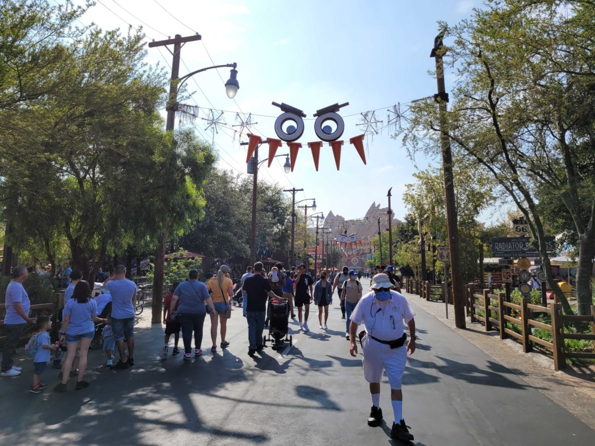 PHOTOS: More Haul-O-Ween Decorations Adorn Cars Land in Disney California Adventure 5 cars-land-halloween-100851