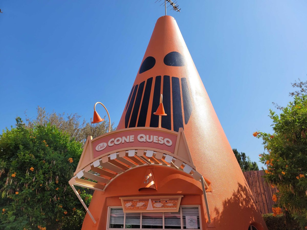 PHOTOS: More Haul-O-Ween Decorations Adorn Cars Land in Disney California Adventure 56 cars-land-halloween-102127