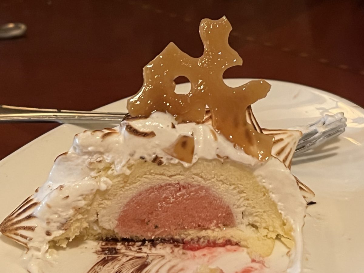 REVIEW Hollywood Brown Derby Celebrates 50 Years of Walt Disney World