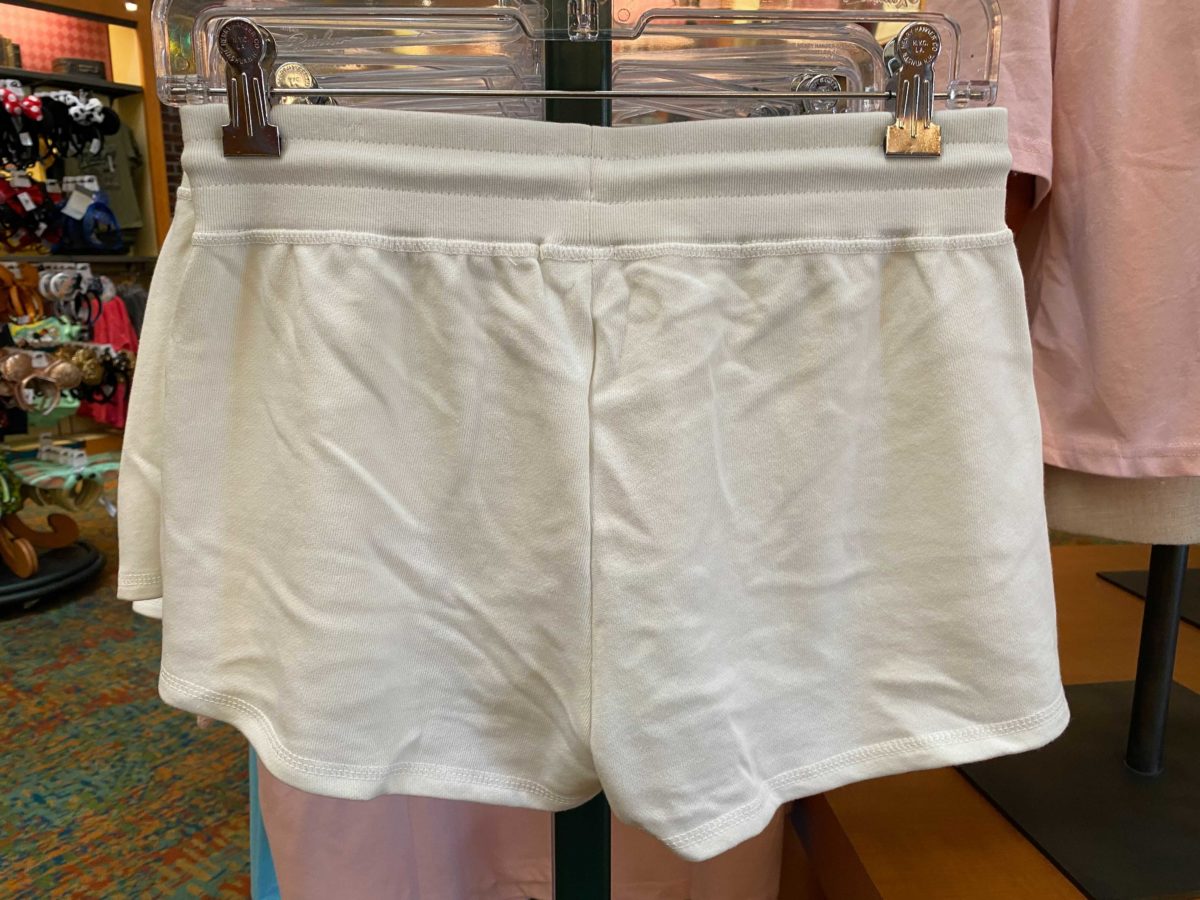 PHOTOS: New Disney's Saratoga Springs Resort & Spa Disney Vacation Club Apparel Available 8 saratoga-springs-apparel-8-5914670