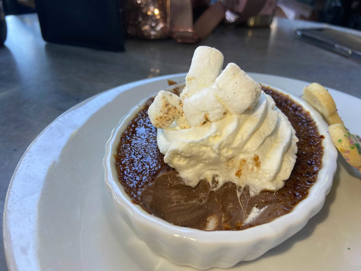REVIEW: Hot Cocoa Crème Brûlée is an Amazing Dessert at Cafe Orleans in Disneyland 9 hot-cocoa-creme-brulee-16-3025862