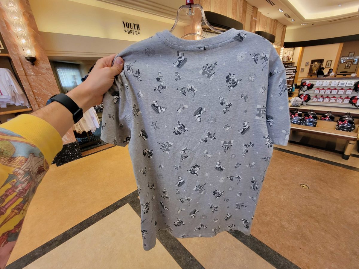 More 'Play in the Park' Apparel and Merchandise Arrives at Disneyland Resort 7 play in the park merch 091408