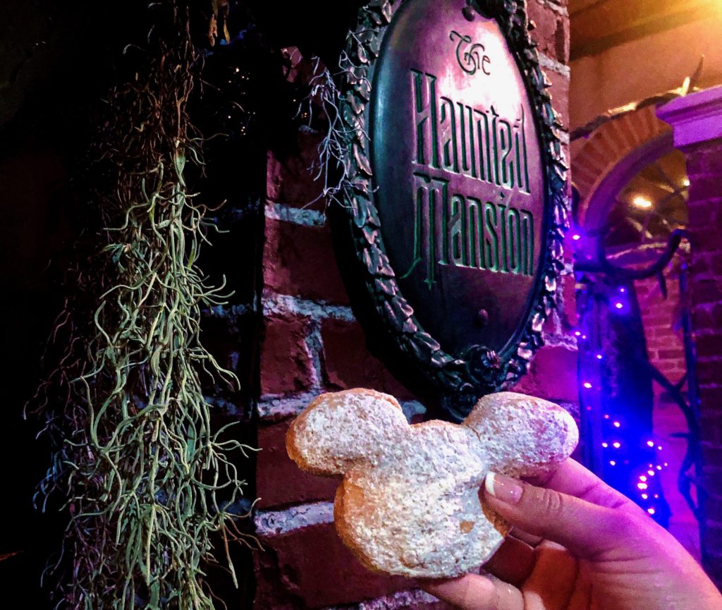 REVIEW PumpkinSpiced MickeyShaped Return to Mint Julep Bar