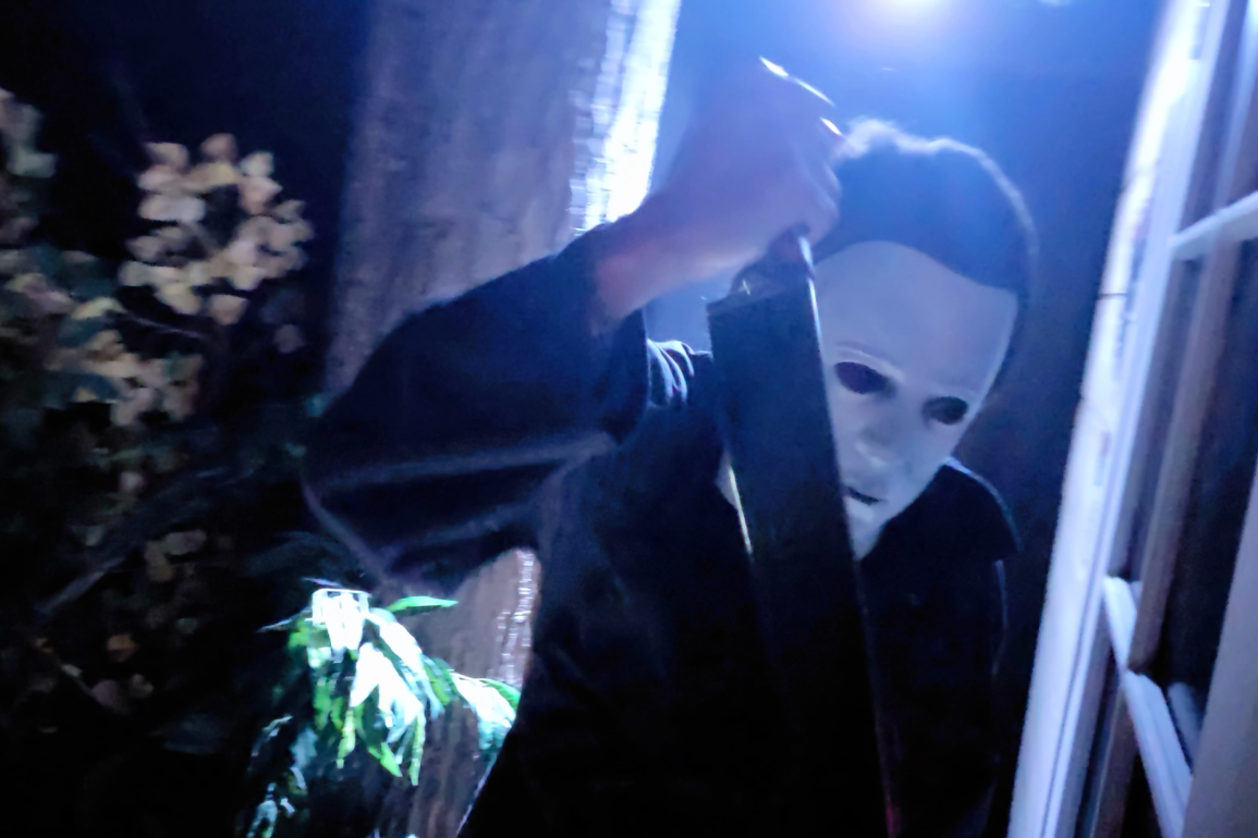 REVIEW 'Halloween' House at Halloween Horror Nights 2022 in Universal