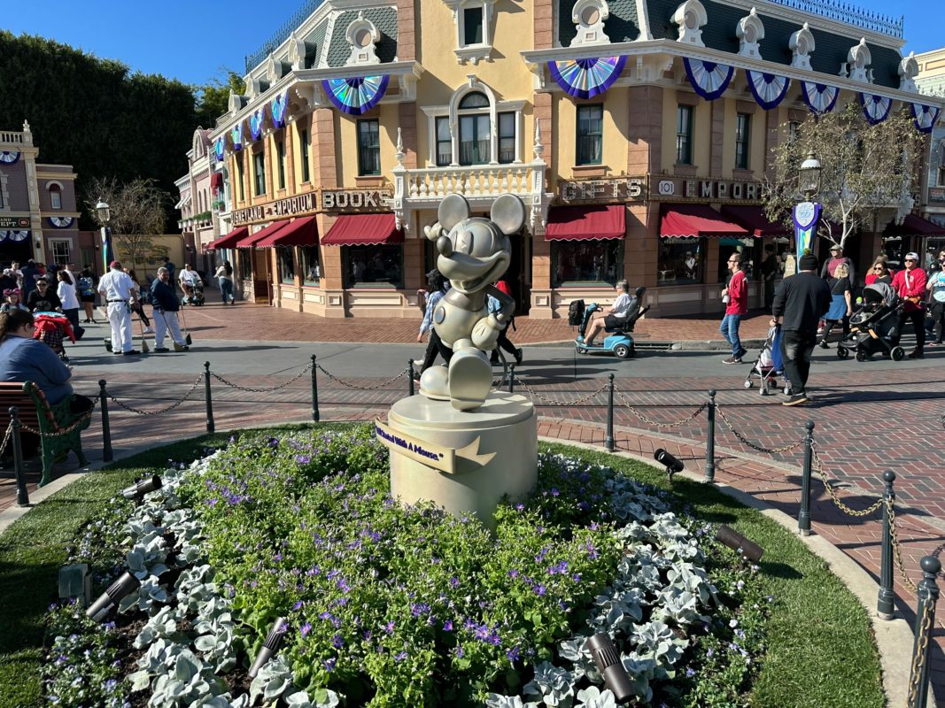Mickey Statue With Incorrect Quote Installed At Disneyland For 