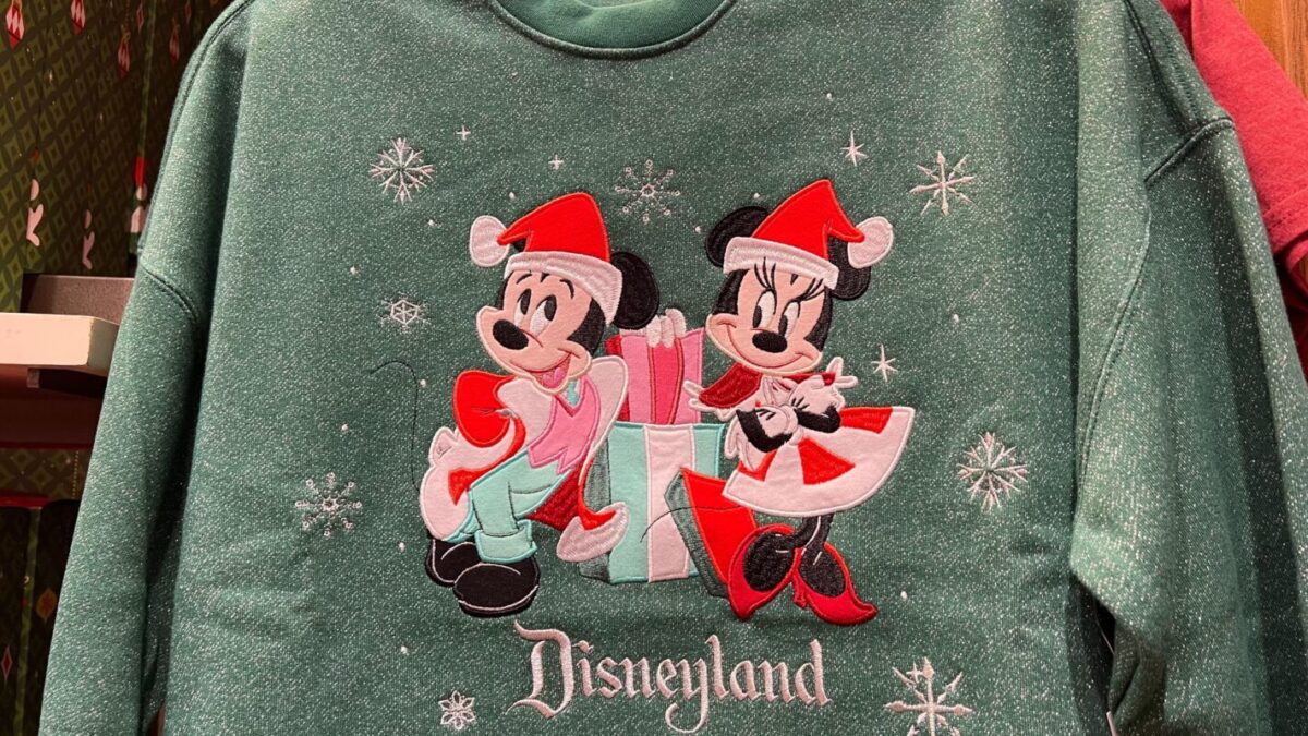 Disneyland hot sale holiday sweater