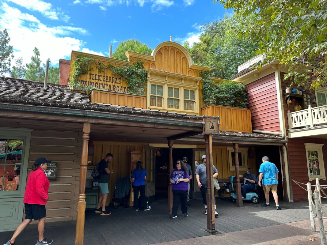 splash mountain penny machine