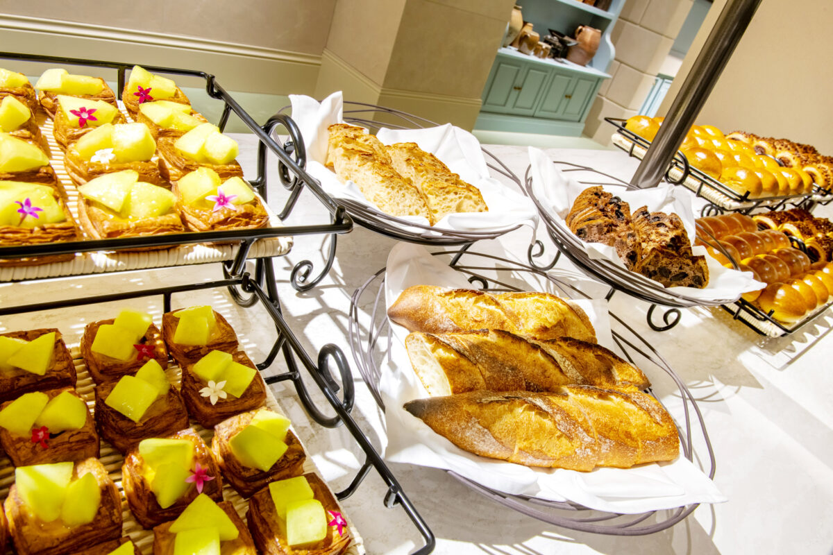 新品！ディズニー ファンタジースプリングス ティーポット ノリタケ