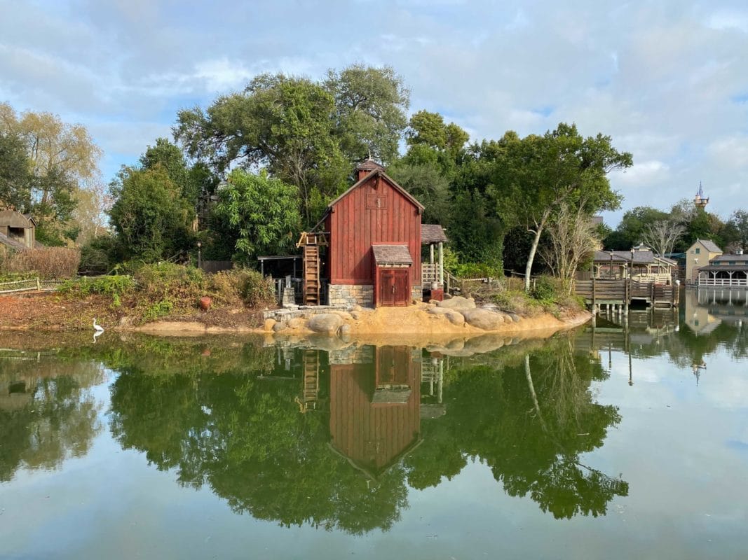 Rivers of America Closing