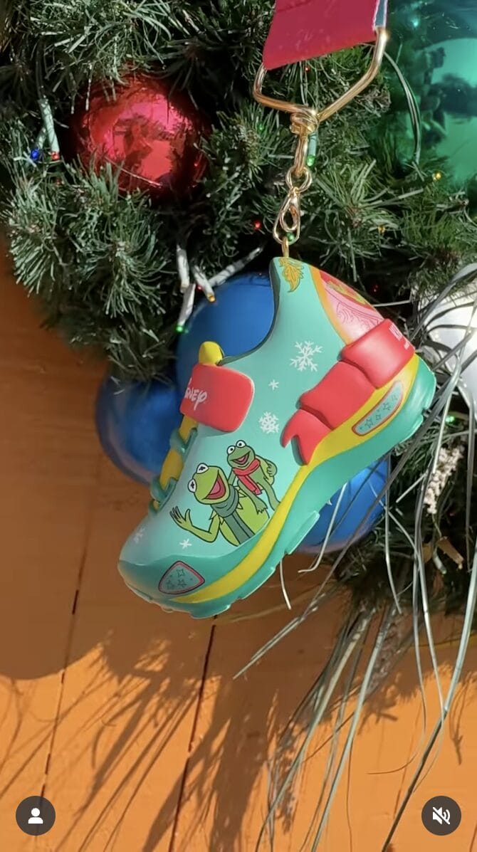 Muppets runDisney 'Medals' Revealed for Virtual 12Ks of Christmas