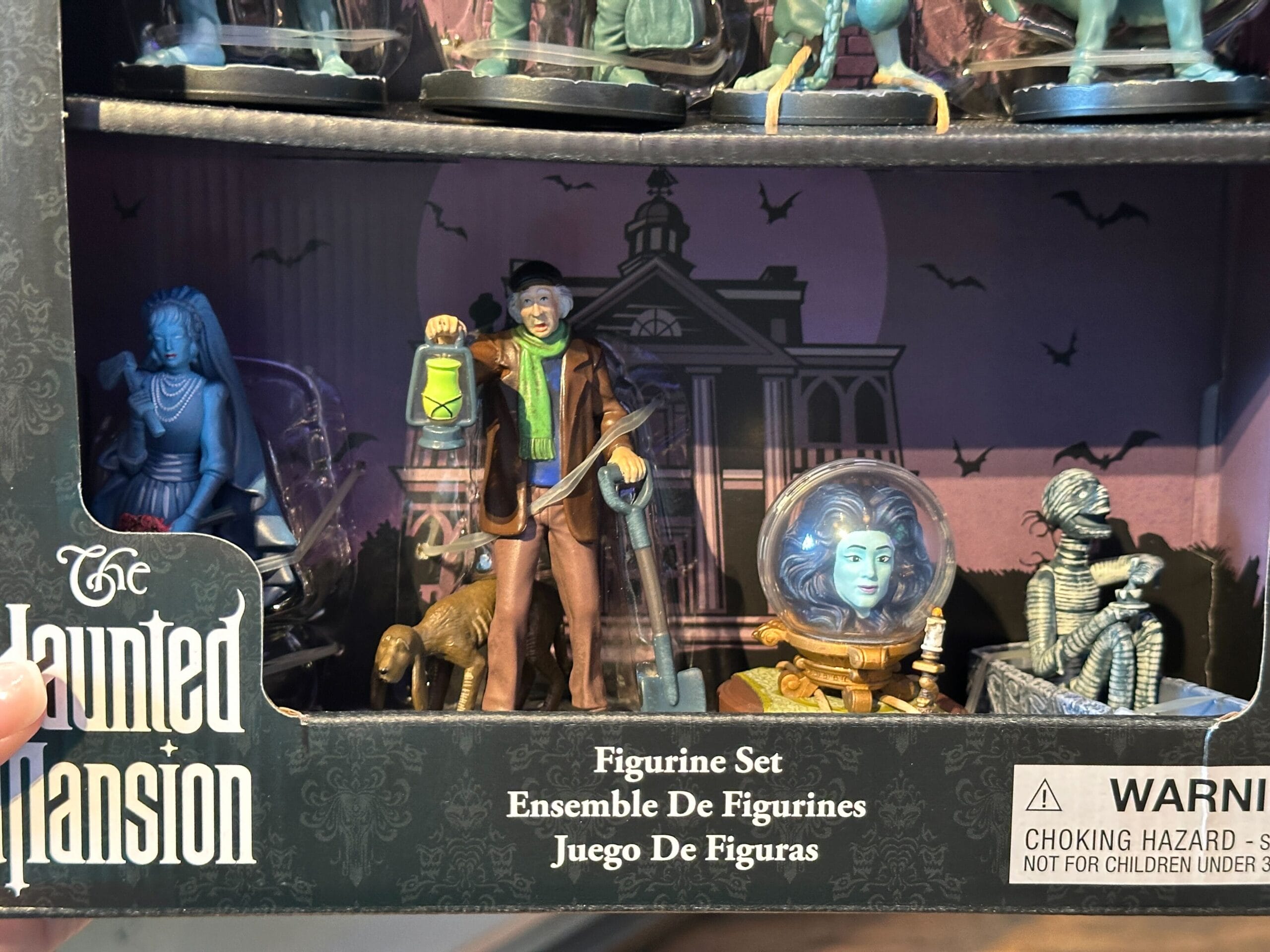 Hatbox Ghost & More Haunted Mansion Characters in Figure Set at