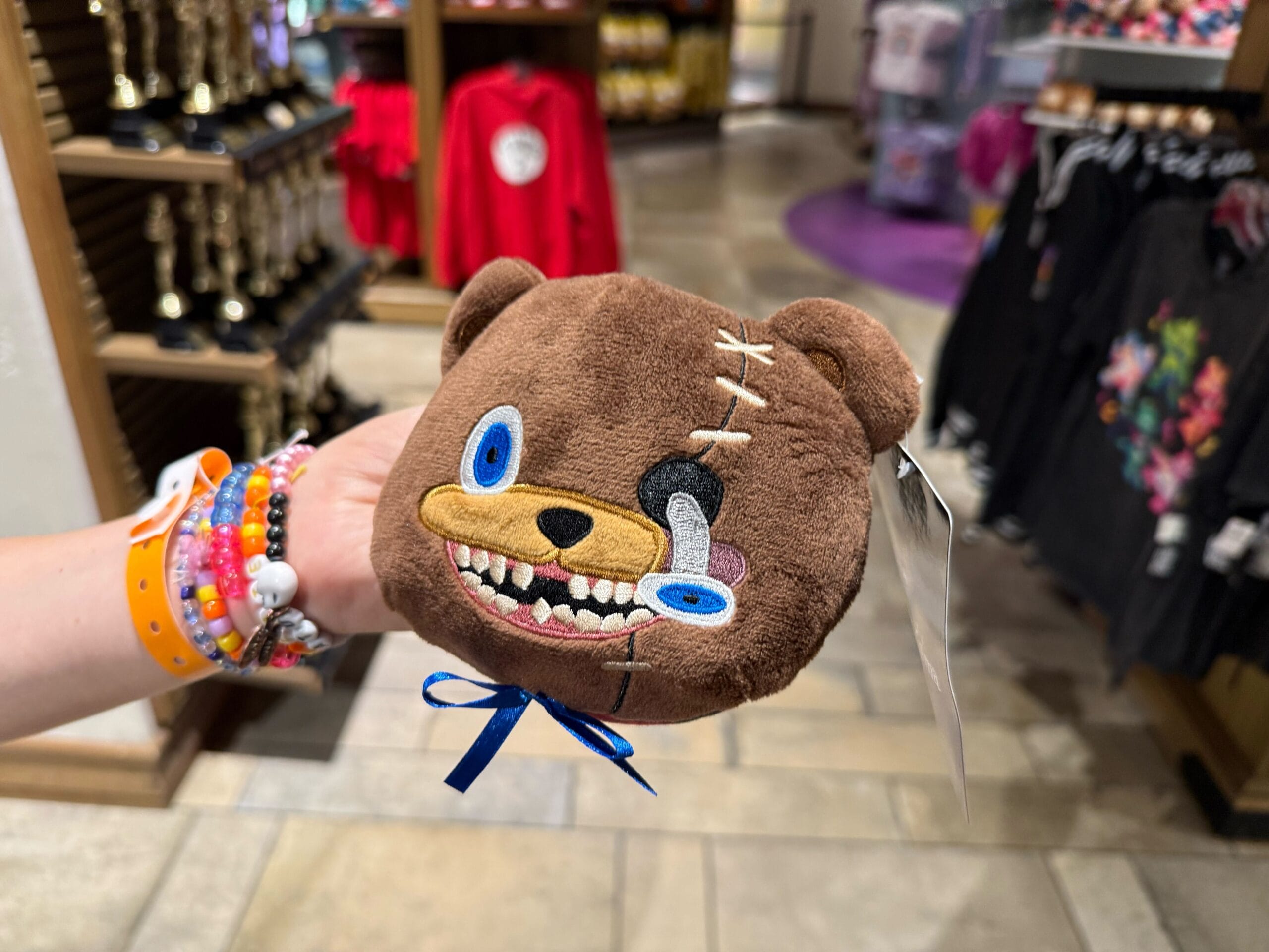 HamiKuma Merchandise Arrives at Universal Studios Hollywood