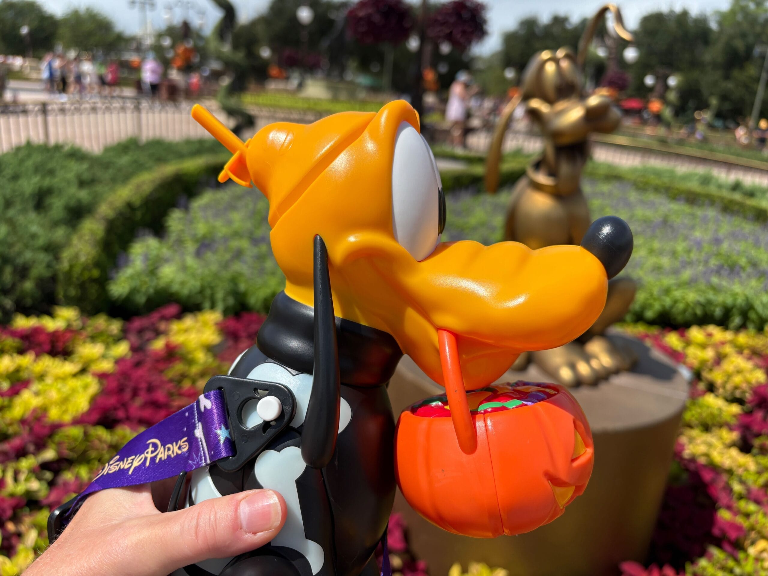 シッパー スケルトンプルート ドリンクホルダー 海外ディズニー限定