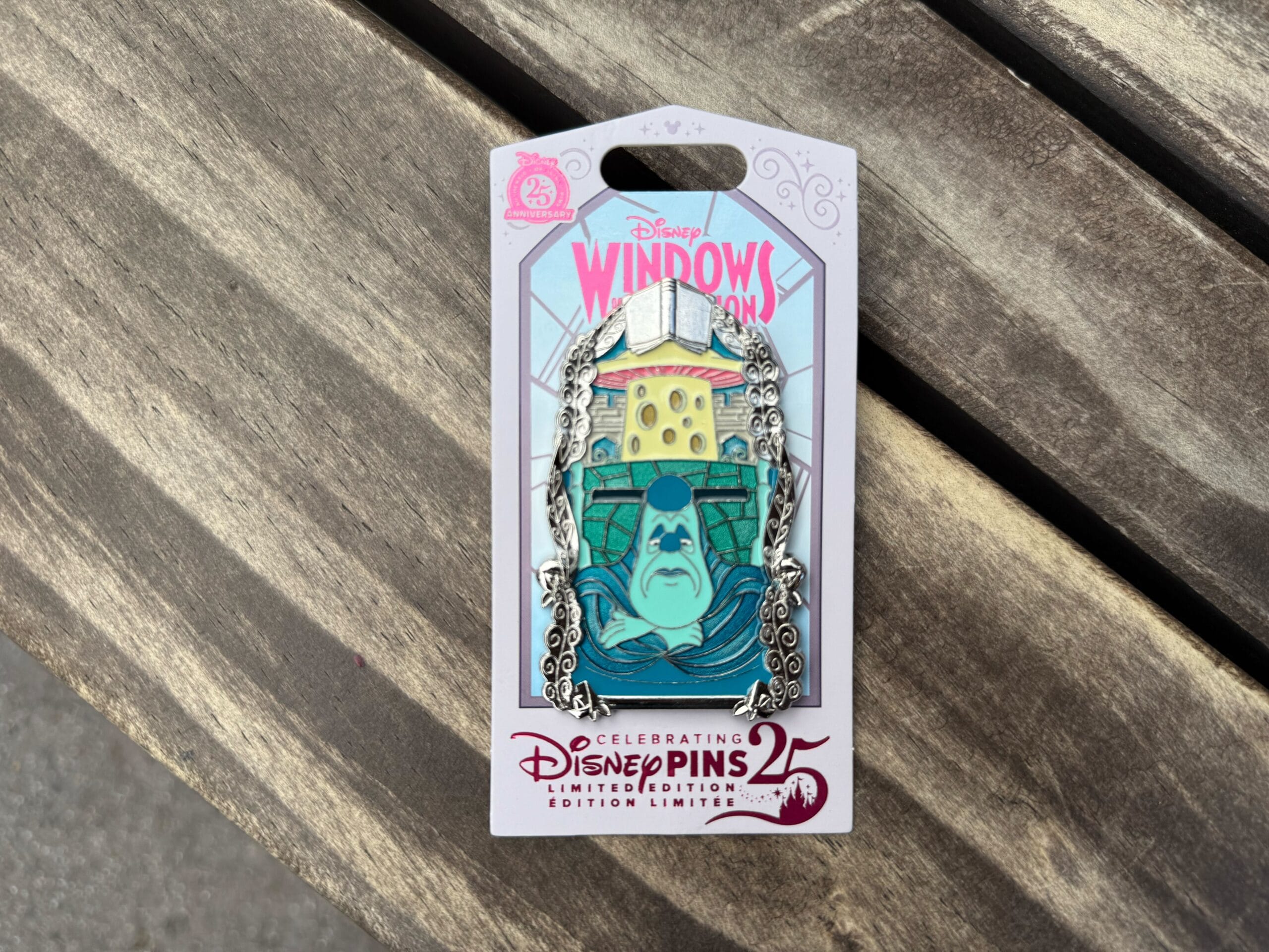 Disney - はぴ。 New Disneyland 70th Anniversary Pins, Magic Key Halloween