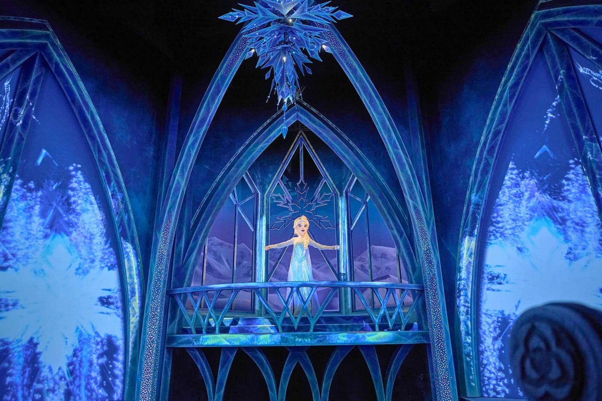 The Elsa animatronic in the Frozen Ever After attraction in Hong Kong Disneyland.
