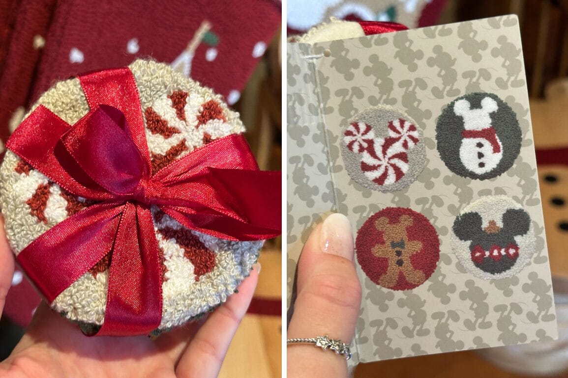 سمت چپ: دستی یک گوی تزئینی شاد را نمایش می‌دهد. سمت راست: چهار تکه‌دوزی تعطیلات دیزنی ورلد در یک دفترچه، با الهام از جشن‌های پارک.