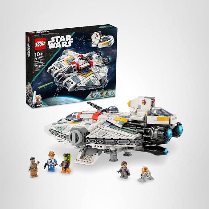 LEGO Star Wars set with spaceship, four minifigures, droid—perfect for Amazon Prime Big Deal Days savings!