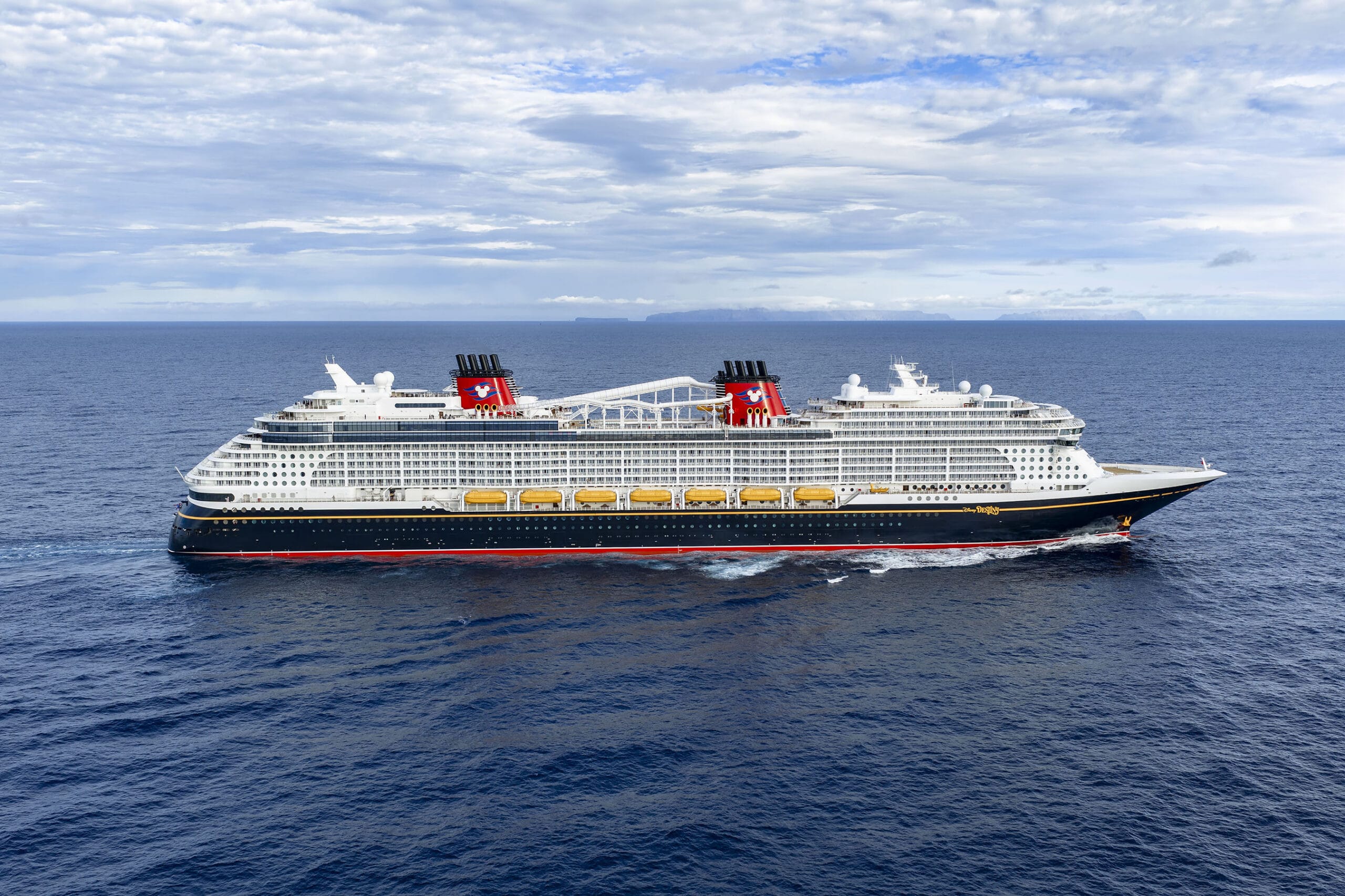 Disney Destiny cruise ship
